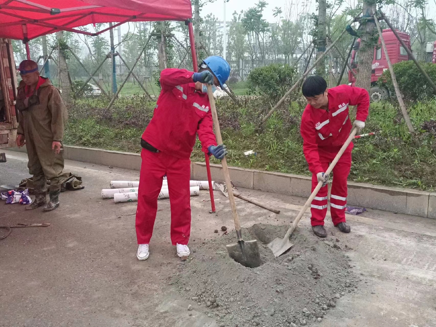 科尔沁右翼前管道疏通哪家好】及时进行市政管道清淤